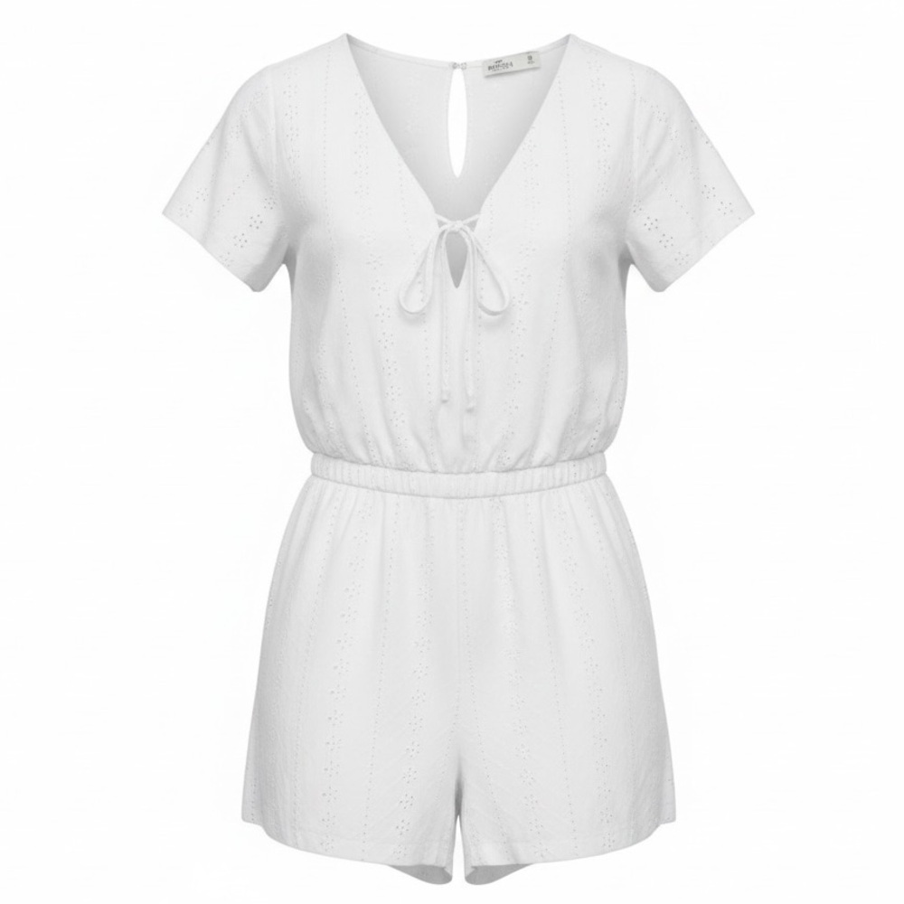 Hollister COQUETTE White Eyelet Short Sleeve Romper with Tie Front Size M
